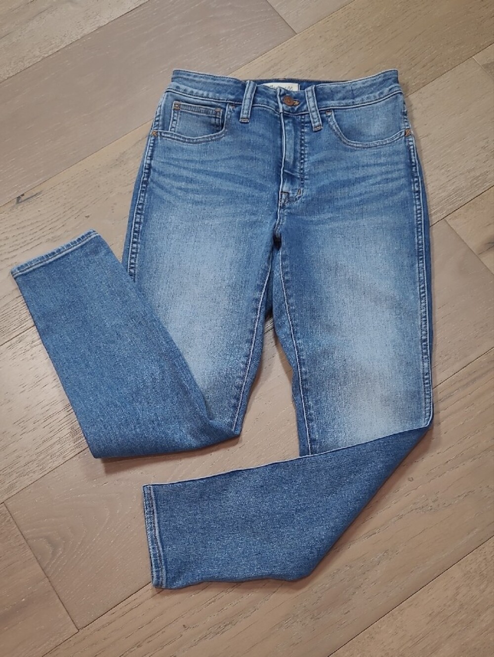NWT Madewell Jeans Women's sz 28P Curvy Roadtripper Mid Rise Cropped Denim
